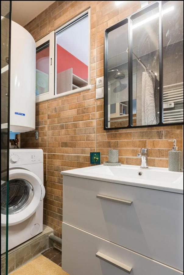 Apt A Africa, 30M2, Centre, Balcon Valenciennes Exterior foto